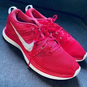 Bright Red NIKE Flyknit Lunar 1 Womens 8.5 40 EUR